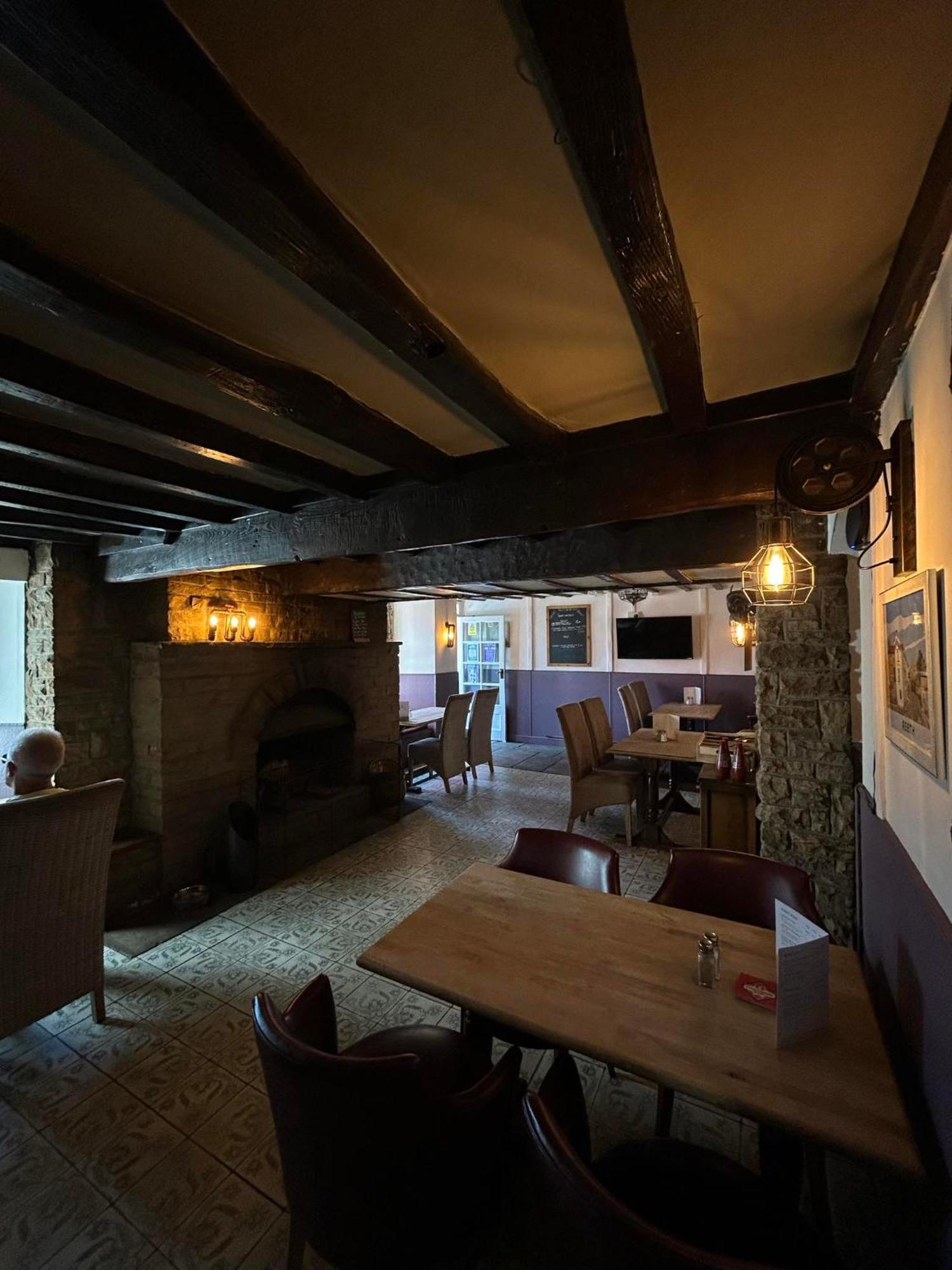 The Buck Hotel Рийт Екстериор снимка